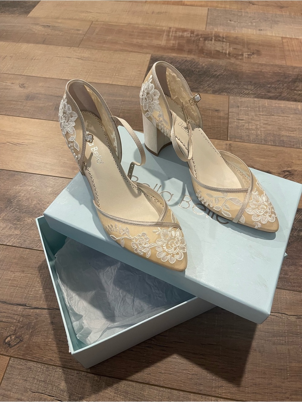 Nude and White Floral Lace Pointed-Toe Block Heel